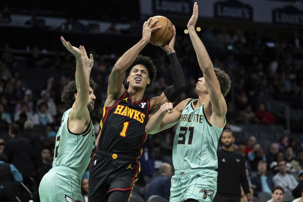 但他能在防 但他能在防