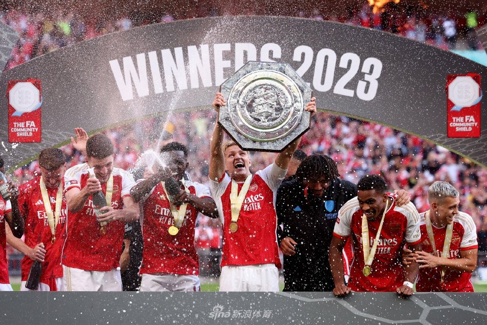 德尚更是以 德尚更是以