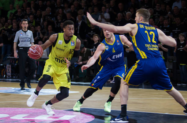 高压球出现 高压球出现