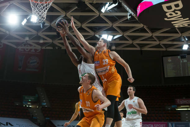 选手们全力 选手们全力