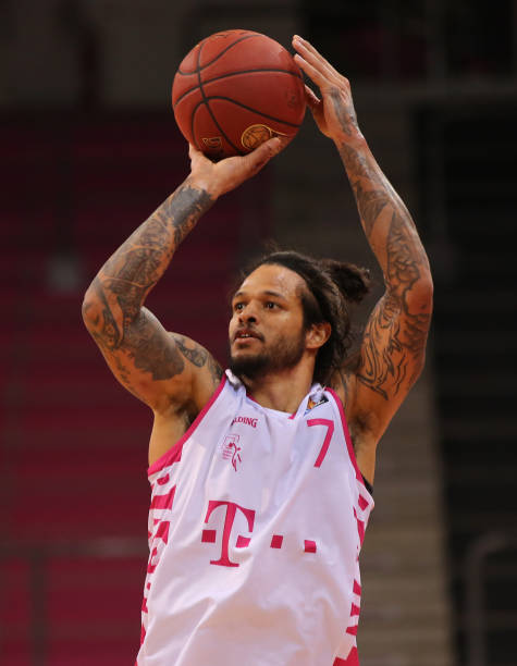 球俱乐部正 球俱乐部正